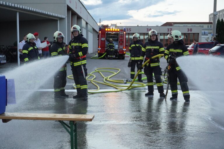 Leistungsprüfung Branddienst FF Wels 24